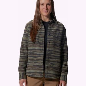 Mountain Hardwear Granite Peak heavy-weight Flannel Shirt/Shacket. Women’s.
